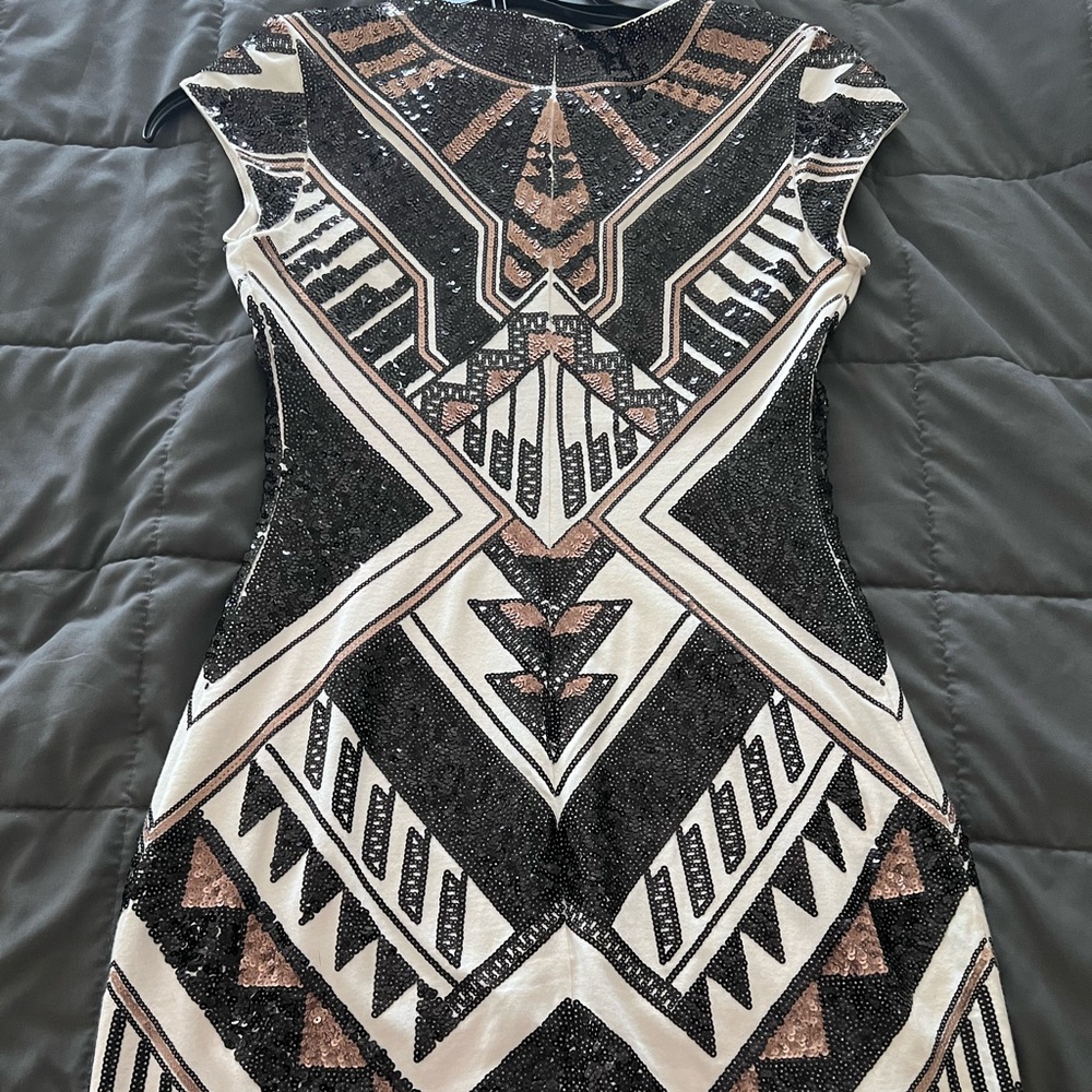 Express knee length middi dress.